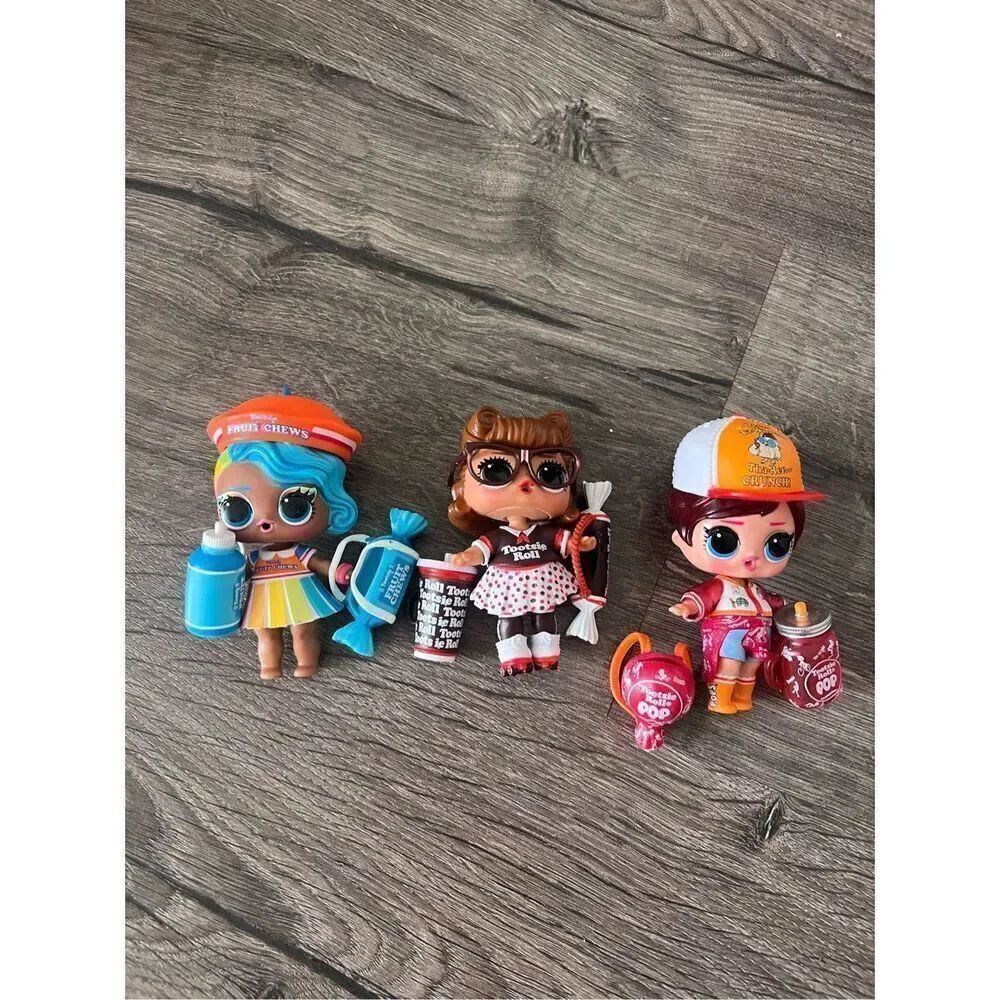 LOL Surprise LOVES Mini Sweets S3 DELUXE TOOTSIE - 3 DOLLS Clothes